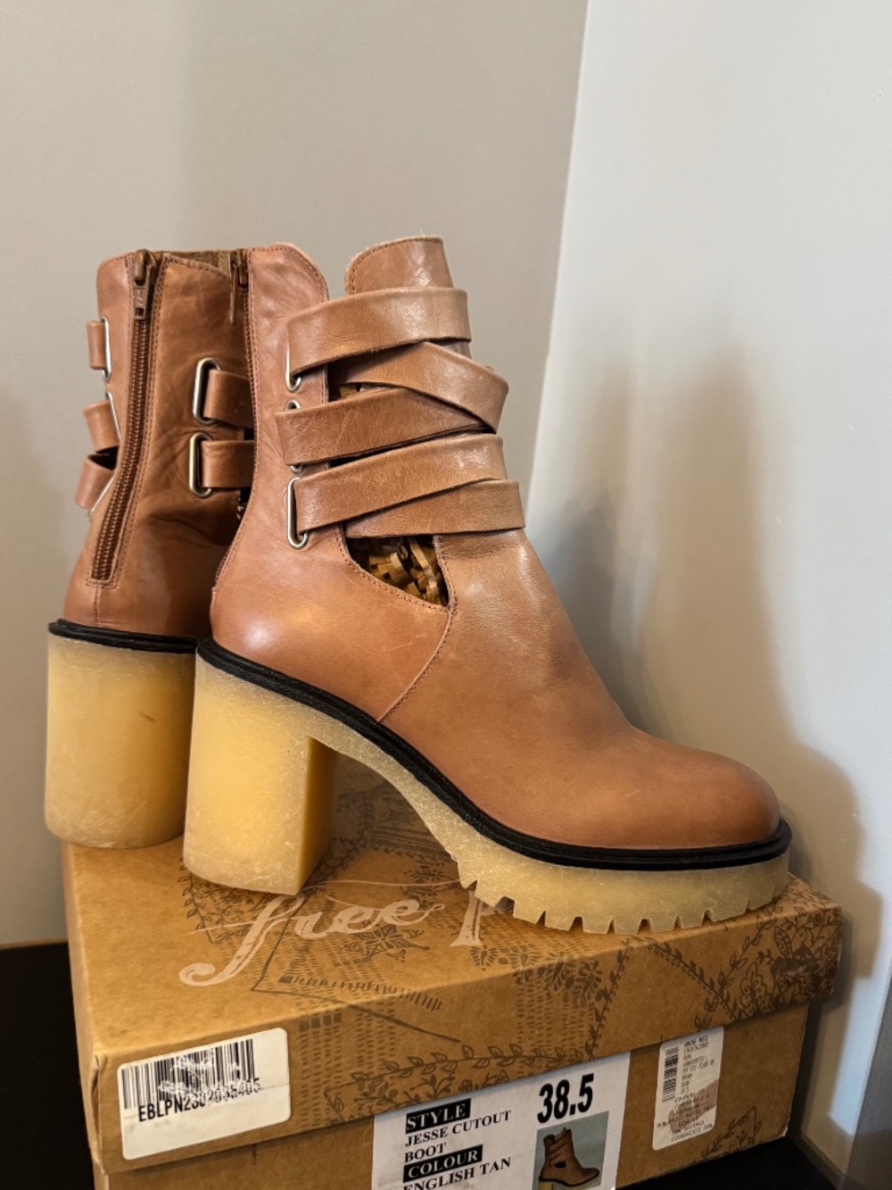 Jesse Cutout Boot, Free People (8.5)